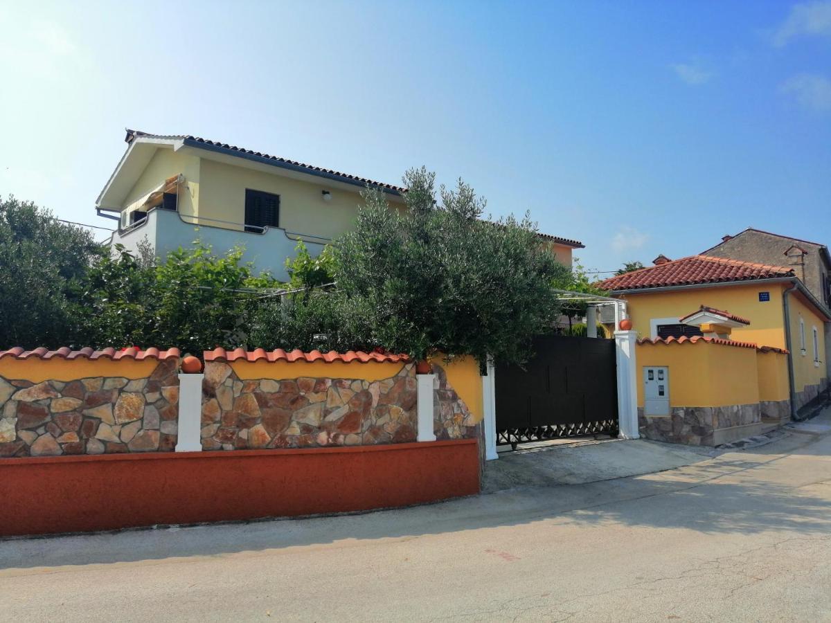 T&D Apartmani Pula Dış mekan fotoğraf