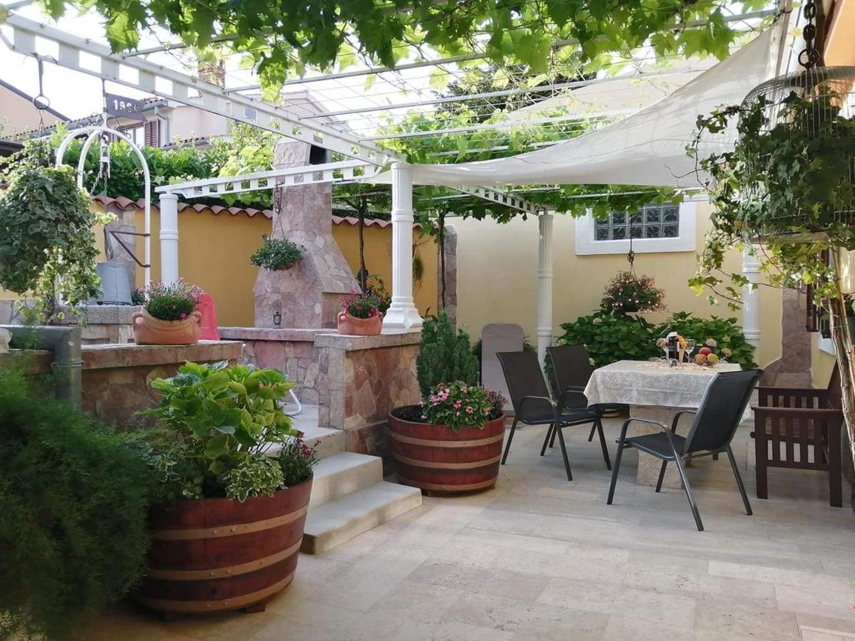T&D Apartmani Pula Dış mekan fotoğraf