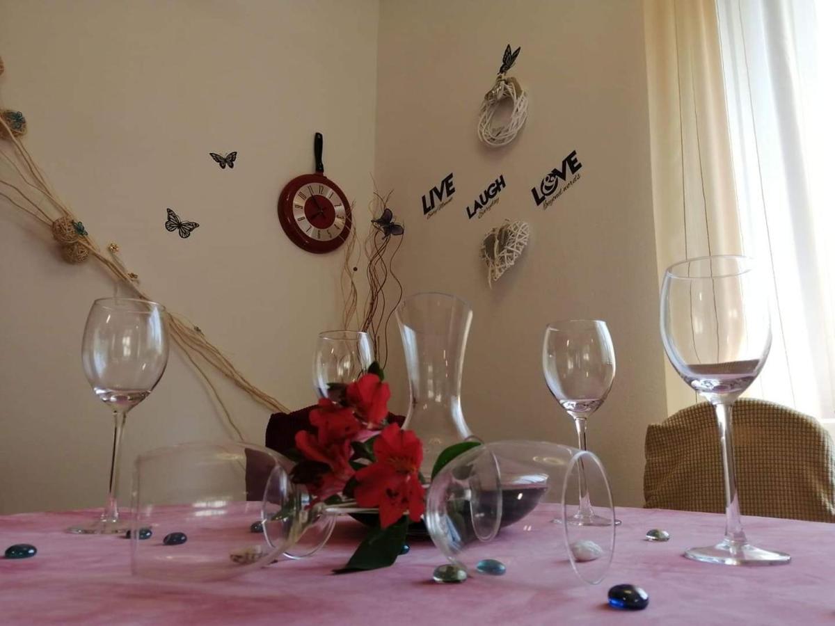 T&D Apartmani Pula Dış mekan fotoğraf